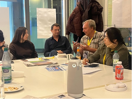 Abends zu Gast: Georg Löwisch, Die Zeit